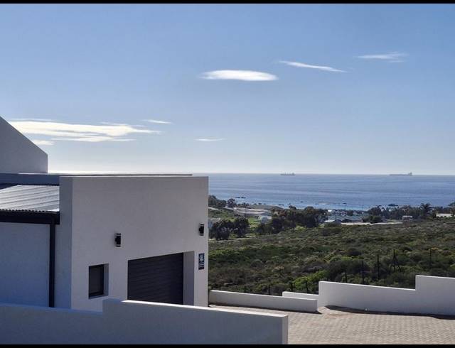 LAND FOR SALE IN ST HELENA VIEWS